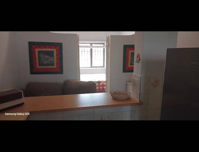2 BEDROOM SECTIONAL TITLE FOR SALE IN RAMSGATE